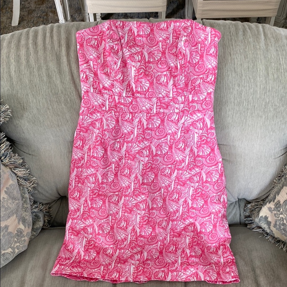 Vineyard Vines  Pink Strapless Seashell Dress size 4 Looks like Lilly Pulitzer